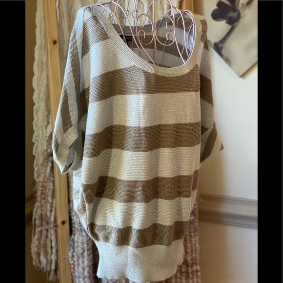 Express Top - Picture 1 of 5